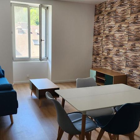 Appartement Tout Confort Vue Sur Les Forts Salins-les-Bains Extérieur photo