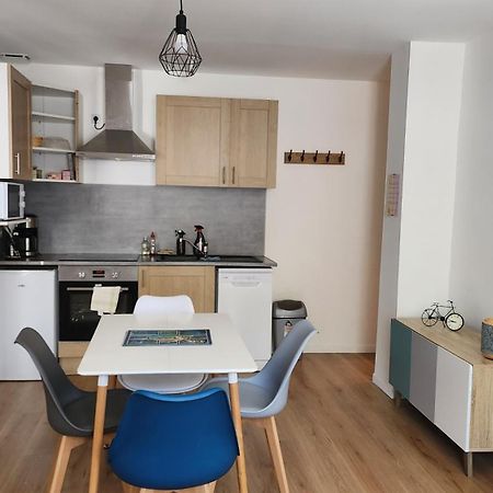 Appartement Tout Confort Vue Sur Les Forts Salins-les-Bains Extérieur photo