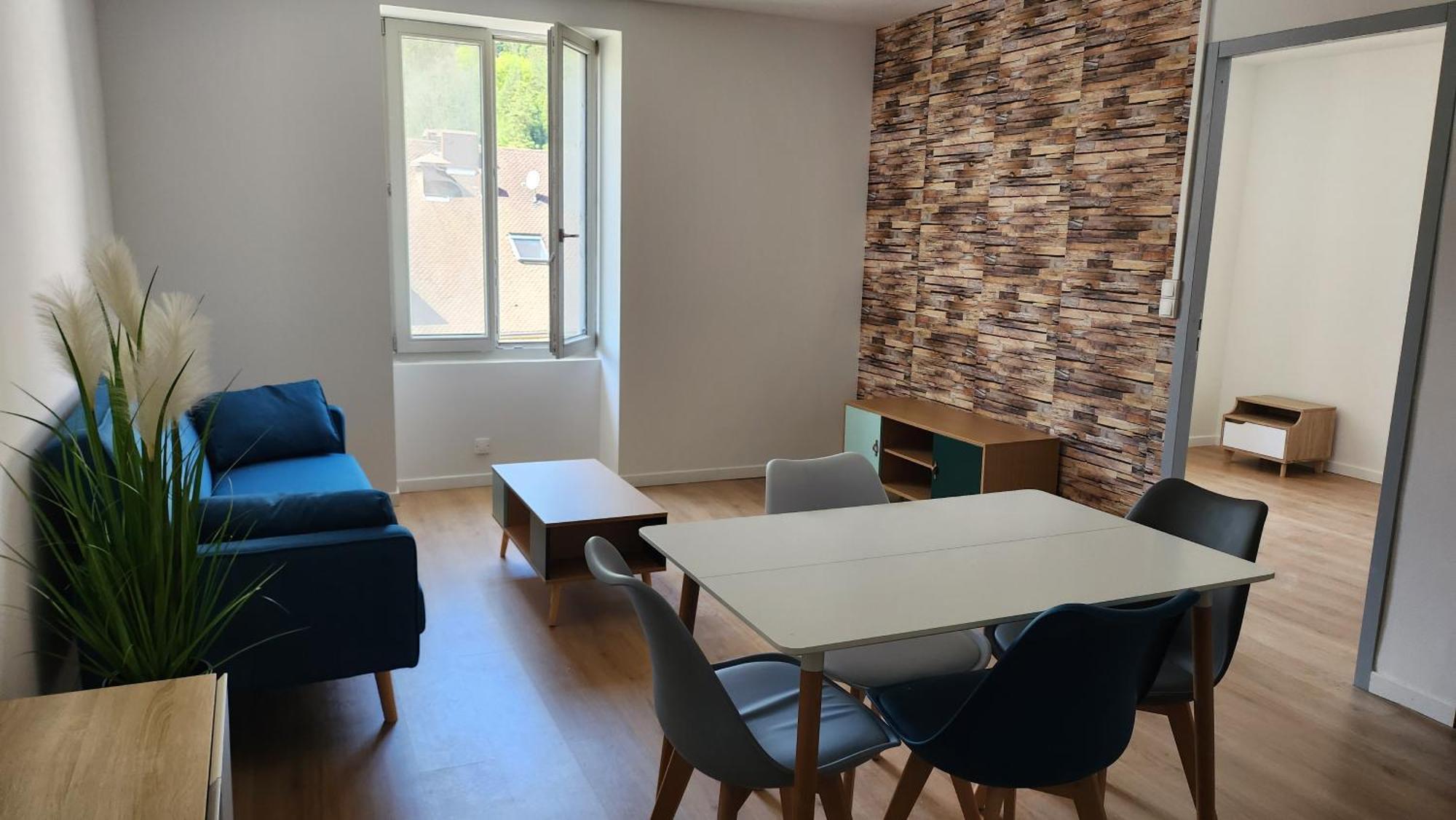 Appartement Tout Confort Vue Sur Les Forts Salins-les-Bains Extérieur photo